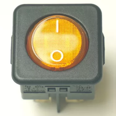 V.4395-min