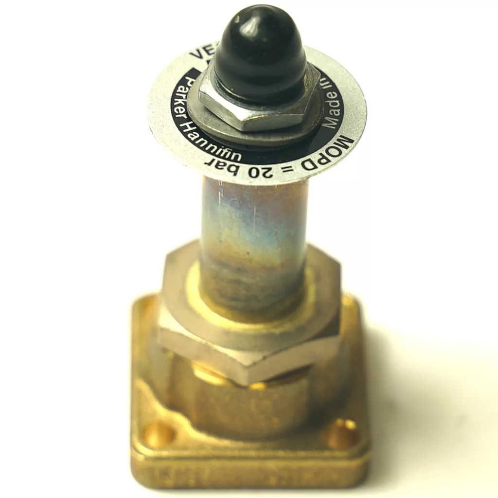 F.1863-min