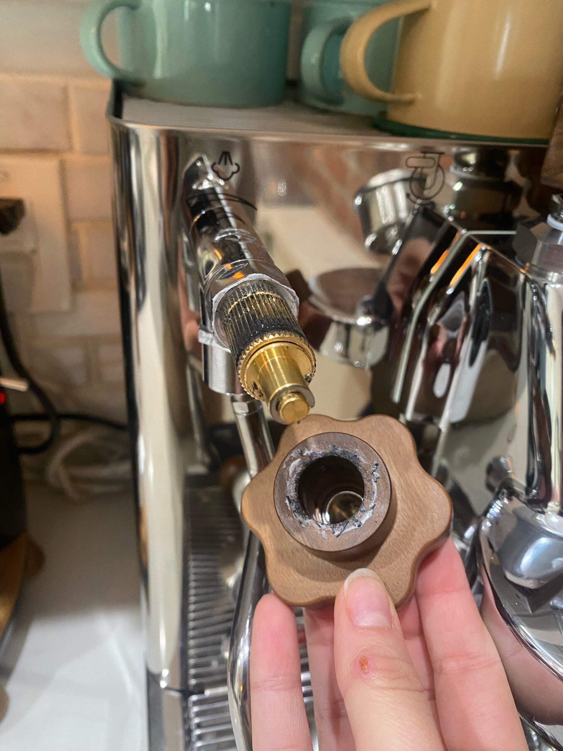 Lelit Bianca Knobs Falling Off Steam and Hot Water Valve